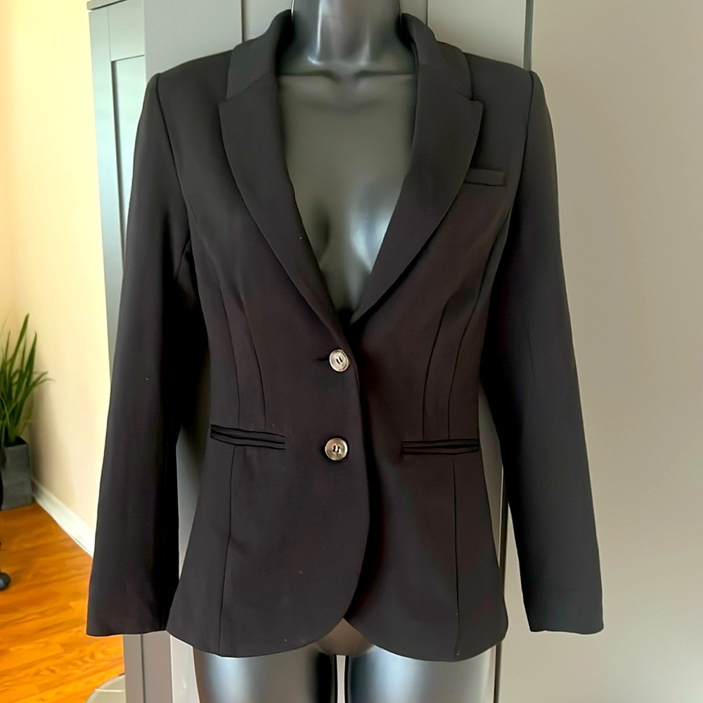 H&M | Black Blazer | Size 4